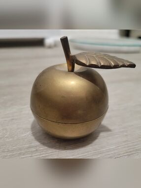 Vintage Enesco Solid Brass Mid Century Apple Trinket Box with Leaf Accent
